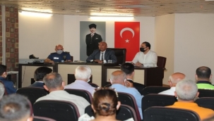 İl Emniyet Müdürü Mehmet Şahne, muhtarlarla bir araya geldi