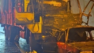 Otoyolda feci kaza: 4 ölü, 2 yaralı