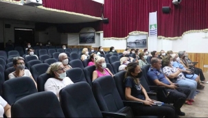 FOÇADA "EN İYİ NARKOTİK POLİSİ ANNE" SEMİNERİ