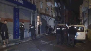 Buca'da bir kişi evinde silahla vurulmuş halde ölü bulundu