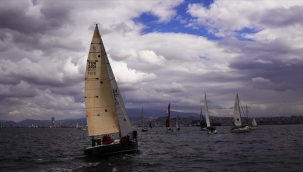 İzmir Körfezi'nde festival havası