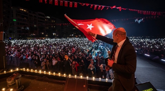 Soyer: "İzmir Cumhuriyet'in ikinci yüzyılında da Türkiye'ye ışık tutacak"