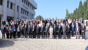 Türkiye Organik Tarım Sektörü" İzmir'de Masaya Yatırıldı