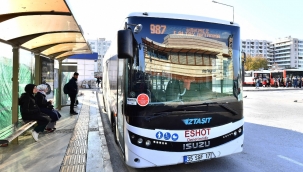 İzmir'e 100 elektrikli otobüs ve 55 midibüs daha geliyor