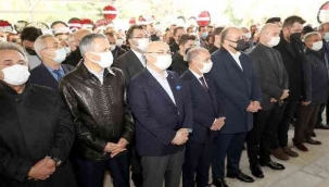 Bakan Soylu, İstanbul İl Emniyet Müdürü Aktaş'ı acı gününde yalnız bırakmadı