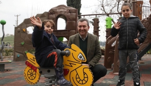 Bergama'da parklar baştan aşağı yenileniyor, çocuklar neşe doluyor