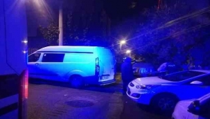 İzmir'de sokak ortasında pompalı tüfekle vurulmuş erkek cesedi bulundu