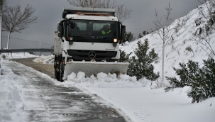 İzmir'de karla mücadele için yoğun mesai