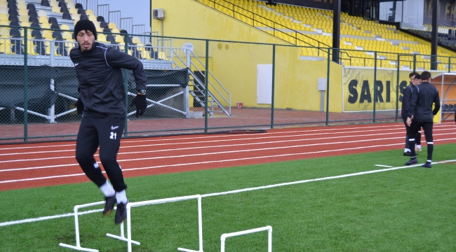 Lider Aliağaspor FK, Sivaslı Belediyespor 'a Konuk Oluyor 