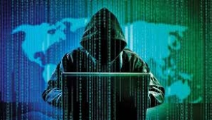 İzmir'de Siber Operasyon.. Bin 807 Site Kapatıldı..