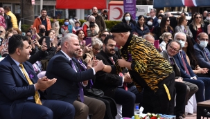 "MENEMEN'DE HAYATA ZAMAN TANI" DEDİLER