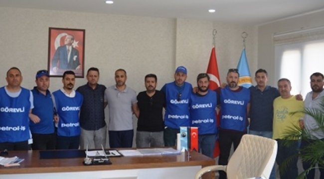 Tüpraş'ta İşten Çıkarma İddiaların Karşı İşçiler Kendilerini Fabrikaya Kapattı