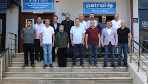 Aliağa MHP'den Petrol-İş Aliağa Şubesine geçmiş olsun ziyareti 