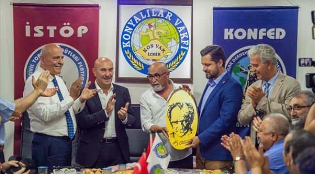 Başkan Soyer'den Konyalılar Kültür ve Yardımlaşma Vakfı'na ziyaret