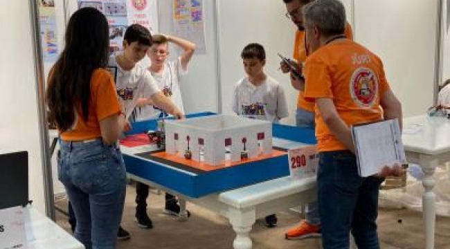 İzmir 2024'te Dünya Robot Olimpiyatı Uluslararası Finali'ne ev sahipliği yapacak