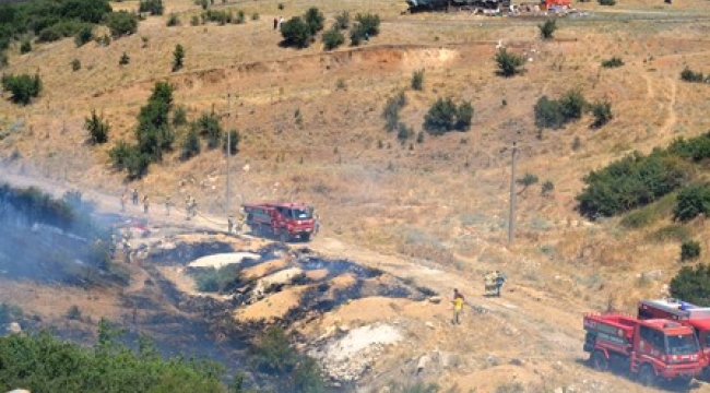 Aliağa'da otluk alandaki yangında 13 kişi dumandan etkilendi 