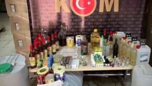 İzmir'in 6 ilçesinde sahte içki şebekesine operasyon: 32 gözaltı