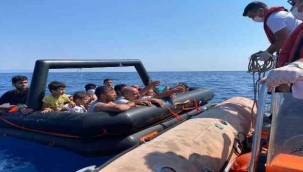 İzmir açıklarında 101 düzensiz göçmen yakalandı, 128 göçmen kurtarıldı