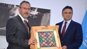 Gençlik ve Spor Bakanı Kasapoğlu Aliağa ilçesini ziyaret etti.