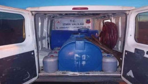 İzmir'de 2 bin 300 litre bandrolsüz içki ele geçirildi