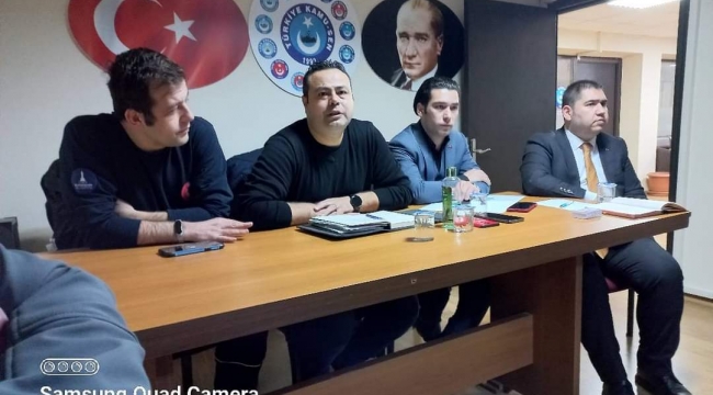 Karşıyaka Belediye Memurları Hak Bekliyor