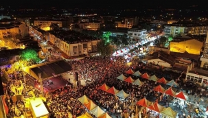 Kınık Hasat Festivali Coşkuyla Başladı 