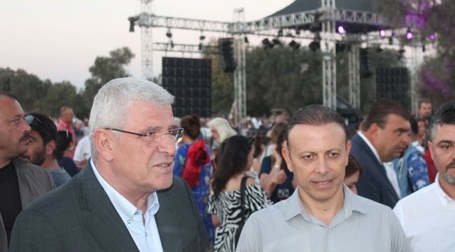 Müsavat Dervişoğlu Teos Antik Kenti lansmanına katıldı