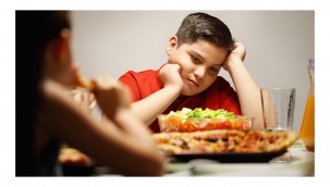 Obezite Hastalığına Dikkat! Kanseri Tetikliyor!