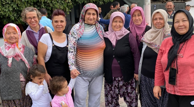 Aliağa'da cüruf tepkisi: " Yeraltı su kaynaklarımızı, tarım alanlarımızı kirletecek tesisleri istemiyoruz