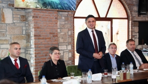 "Belediye Çalışmalarındaki Başarının En Büyük Kaynağı Muhtarlarımızdır"