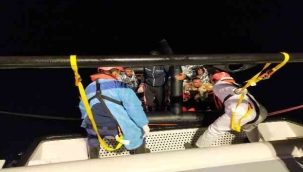 İzmir açıklarında 38 göçmen kurtarıldı