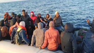 Ege Denizi'nde 63 göçmen yakalandı, 33 göçmen kurtarıldı