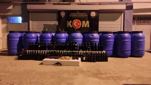 İzmir'de 4 bin 102 litre kaçak içki ele geçirildi