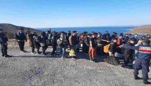 İzmir'de yurt dışına kaçmaya çalışan 180 göçmen yakalandı