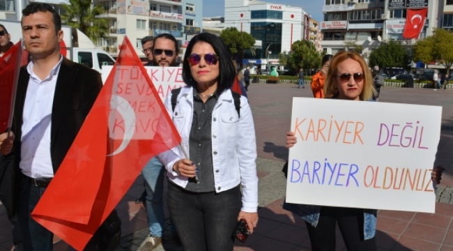 Türk Eğitim Sen'den Aliağa Şubesi'nden 'Öğretmenlik Meslek Kanunu'na Tepki
