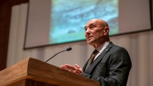 İzmir'in Yüz Yılı Sempozyumu İktisat Kongresi'ne ışık tutacak