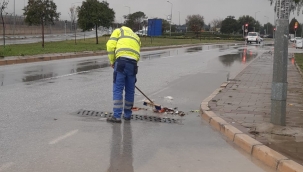 Şiddetli yağışa rağmen kent genelinde sorun yaşanmadı