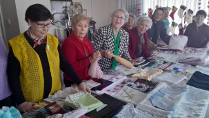 Türk Yardım Sevenler   Derneği Aliağa Şubesinden Kermes