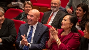 Yaşar Kemal'in bin bir çiçekli bahçesi kapılarını açtı