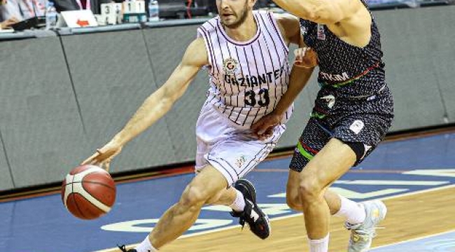 Gaziantep Basketbol 86 – 55 Aliağa Petkimspor