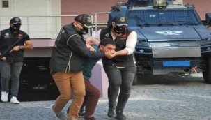 İzmir'de cezaevi servisine saldırı davasında 4 tahliye