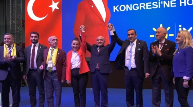 Sinan Bezircilioğlu, İYİ Parti İzmir İl Başkanı seçildi