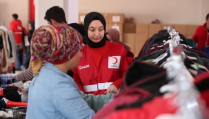 Deprem Bölgesinde 5 Sosyal Market Açıldı