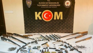  İzmir Dikili'de polis bir kişiden 9 ruhsatsız silah ele geçirdi