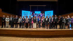 Kadınlar için temsilde eşitlik vurgusu