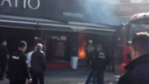 Kozmetik mağazasının deposunda Yangın 