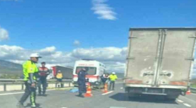 Bergama'da Trafik kazası :1 yaralı