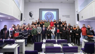 Buca'da depremin gerçek yüzü tartışıldı