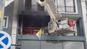 İzmir'de bir evde çıkan yangında yaşlı adam hayatını kaybetti