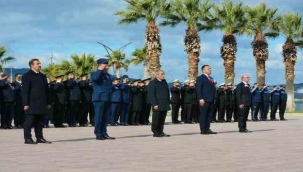 İzmir'de Çanakkale kahramanları anıldı